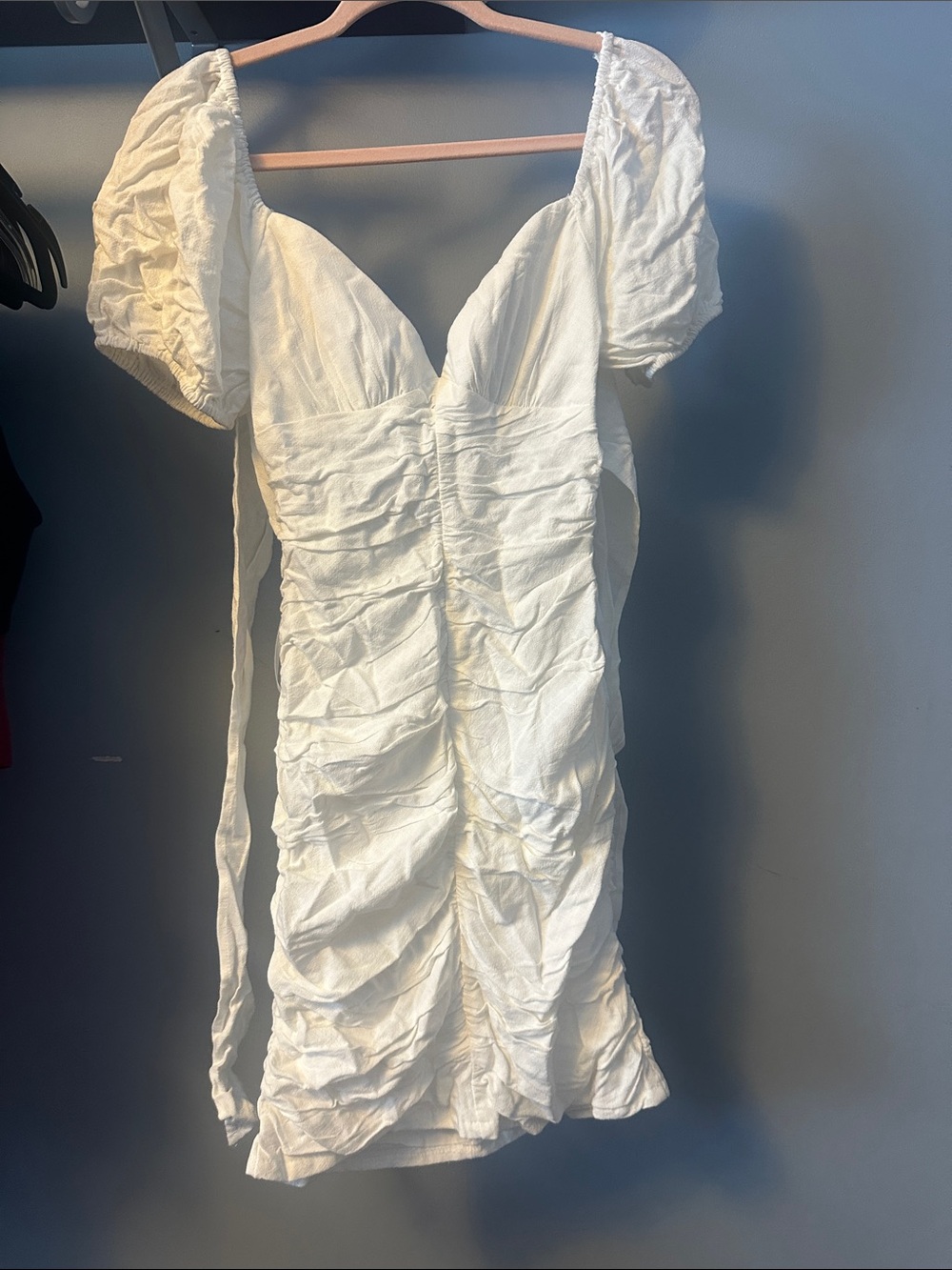 Elegant White Puff-Sleeve Ruched Mini Dress